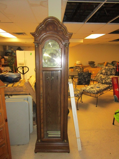 lot 411 image: PEARL GRANDFATHER CLOCK