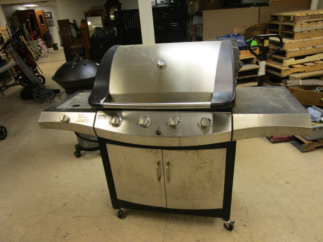 lot 418 image: THERMOS STAINLESS GAS GRILL
