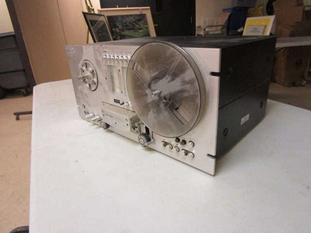 lot 443 image: PIONEER RT-707 REEL-TO-REEL DECK