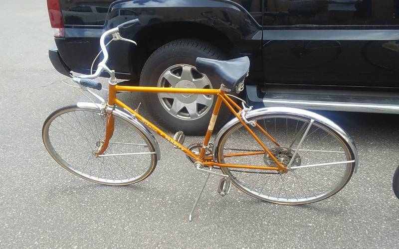 lot 29 image: Schwinn Varsity Mens Bike