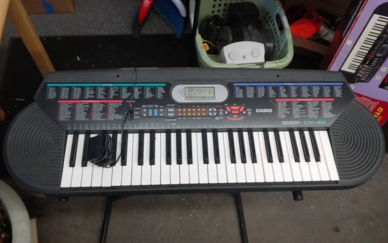 lot 39 image: Casio CTK Electronic Keyboard