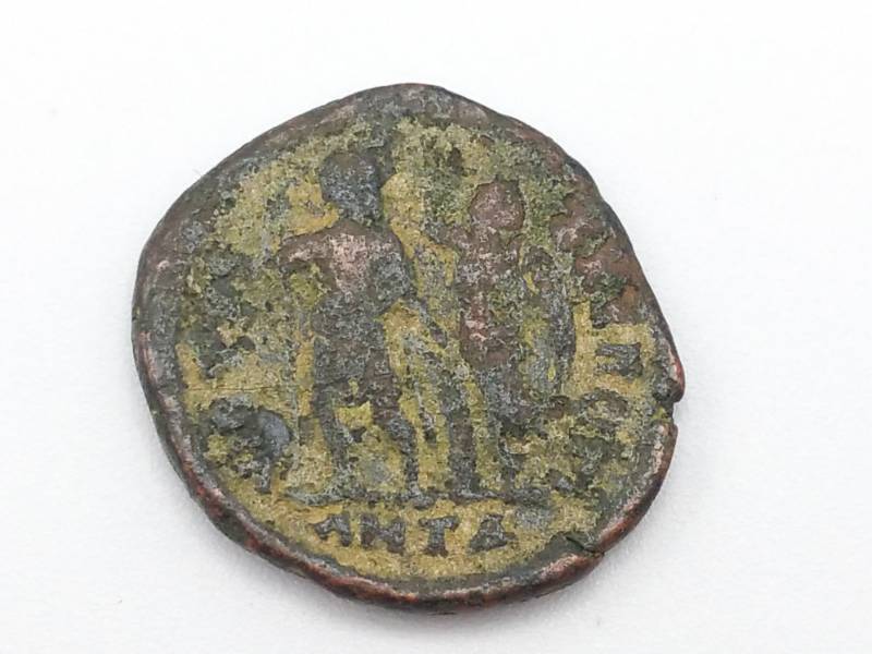 lot 503 image: 320 AD Era Constantine Roman Ancient Coin - Better Grade