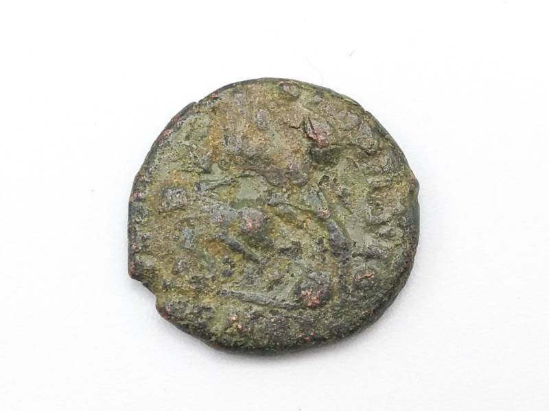 lot 505 image: 320 AD Era Constantine Roman Ancient Coin - Better Grade