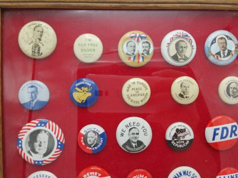 lot 306A image: Collection of Presidential Political Campaign Pins