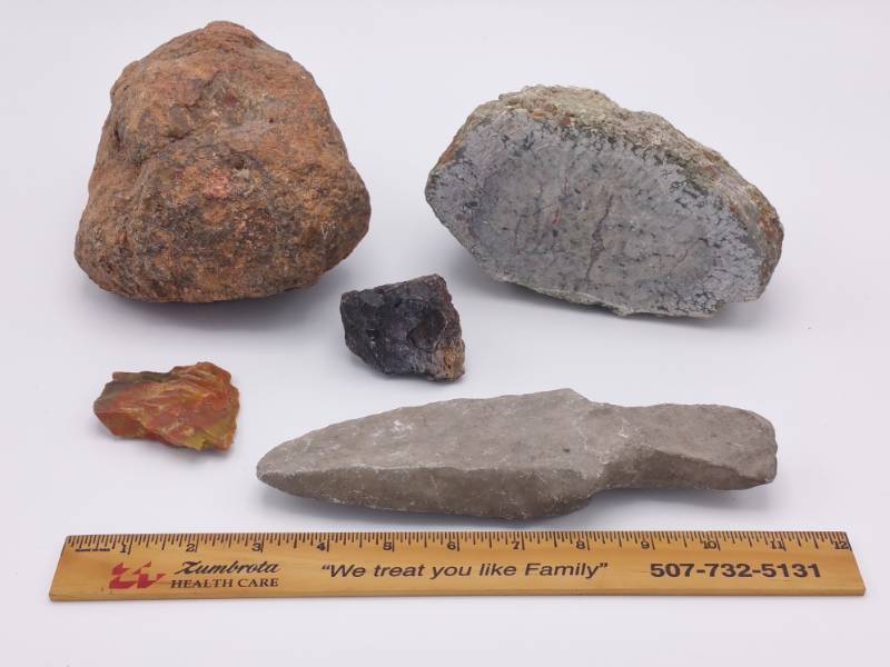 lot 605 image: Group of Collectible Larger Rocks & Possible Native American Tool