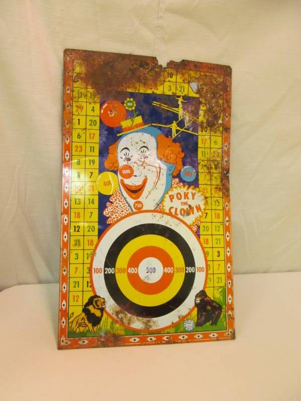 lot 39 image: Wyandotte Clown Vintage Toy