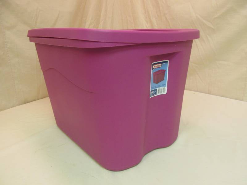 lot 64 image: Starlight 18 Gallon Tote w Surprise All New Items Inside