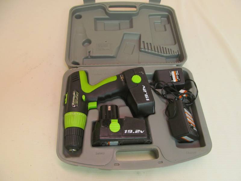 lot 116 image: Kawasaki drill kit