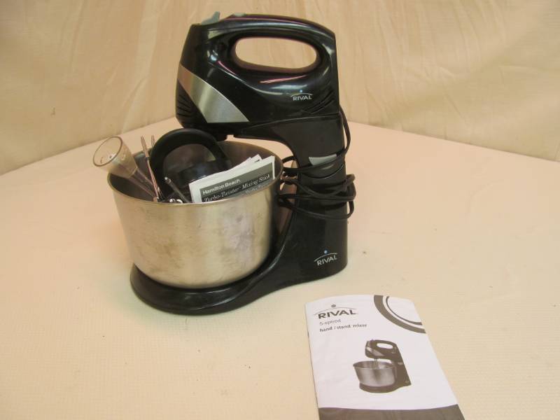 lot 189 image: Hamilton Beach Mixer, Blender