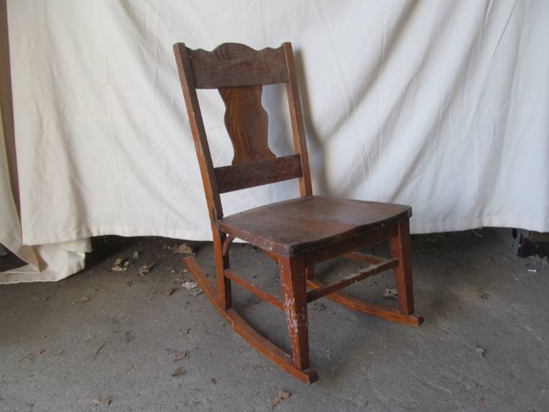 lot 225 image: Wooden rocker chair