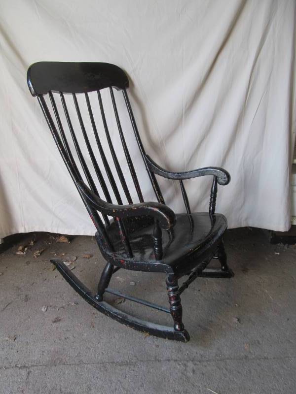 lot 234 image: Antique Rocker