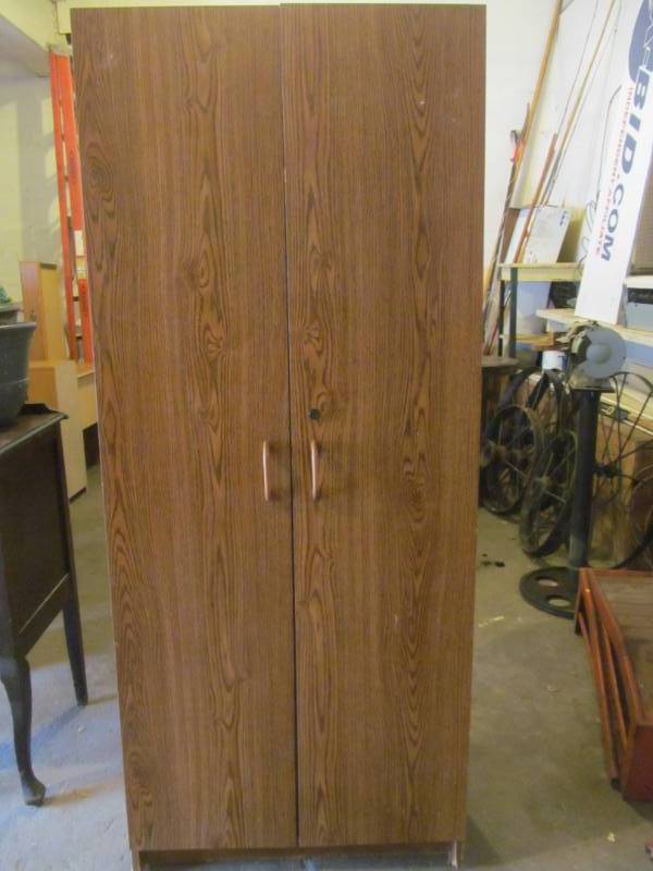 lot 238 image: Wood Cabinet