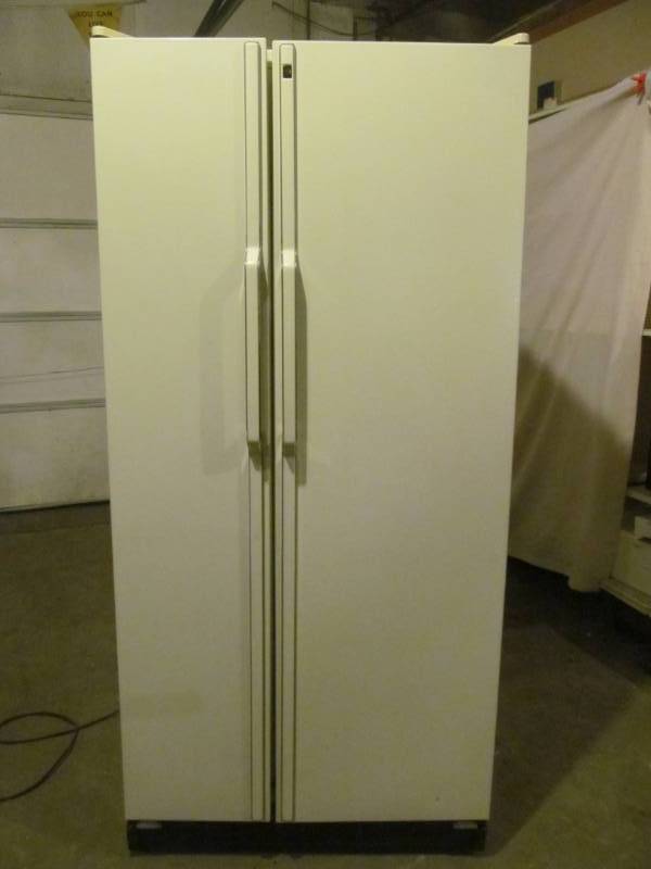 lot 259 image: refrigerator