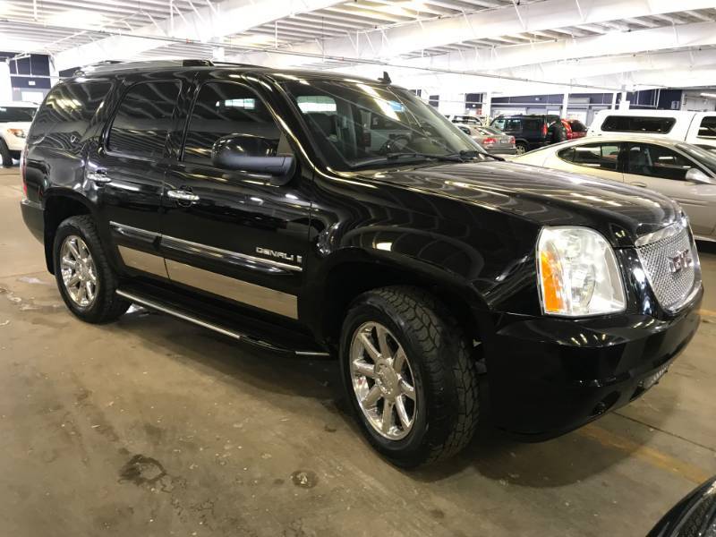2007 GMC Yukon Denali AWD