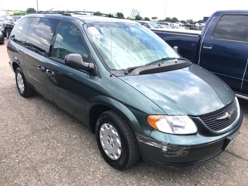 2003 Chrysler Town & Country LX