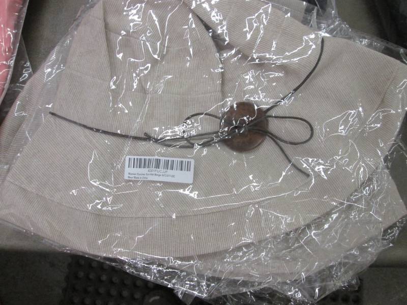 Lot of 4 Womens Summer Hats-new...