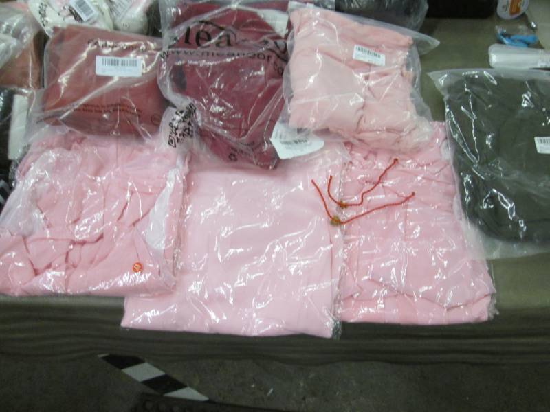 Lot of 7 -L-XL Ladies Clothing new,...