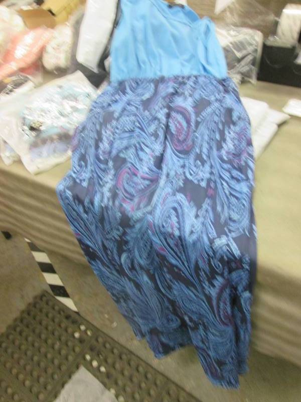 4 Ladies Small Maxi Dresses...
