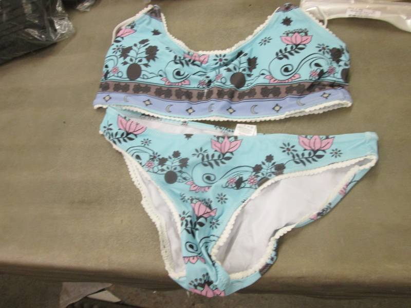Large 2 pc Swimsuit...