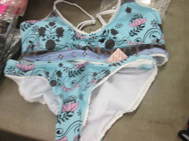 XL 2 pc Swimsuit...