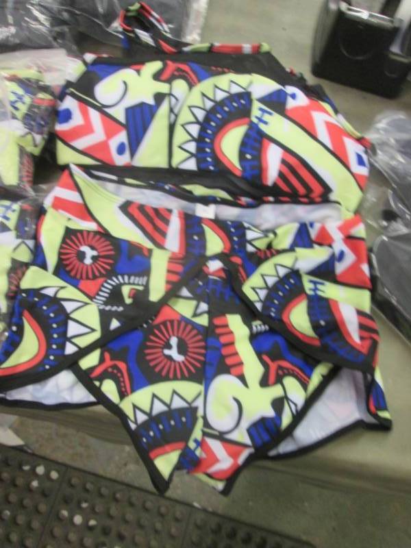 Lot of 6 Ladies 2pc Swimsuits XL...