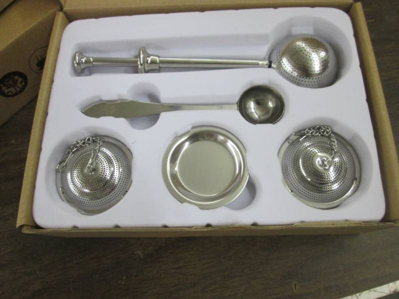 3 Loose Leaf Tea Infusers...