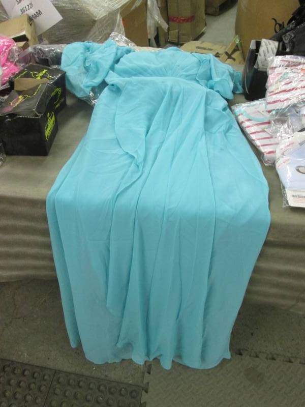 Size 12 Chiffon Formal Dress...