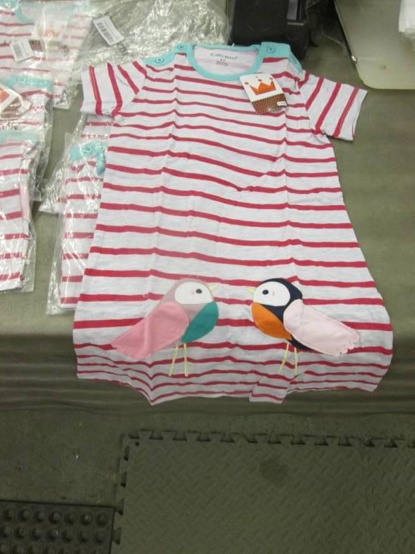 6 Assorted Sizes Cartoon Dresses 5-...