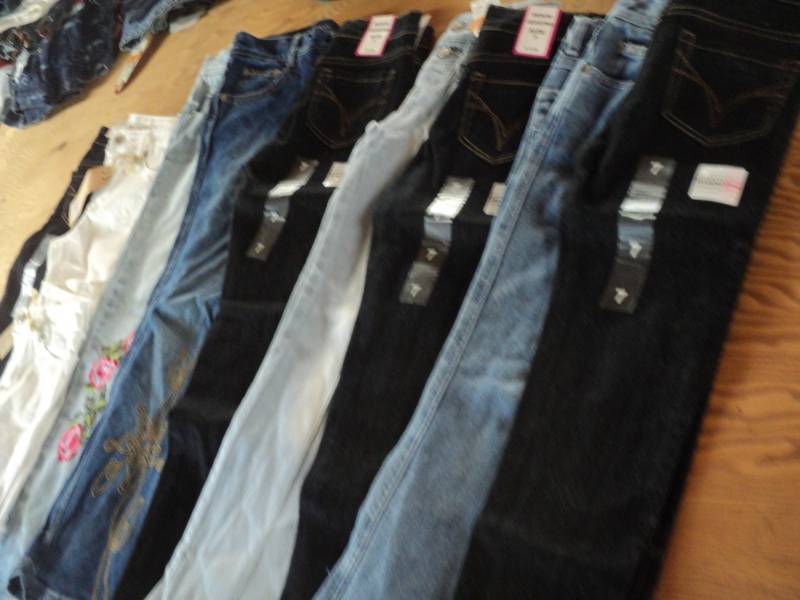 10 Pairs, size 7 Girls Jeans, Capri...