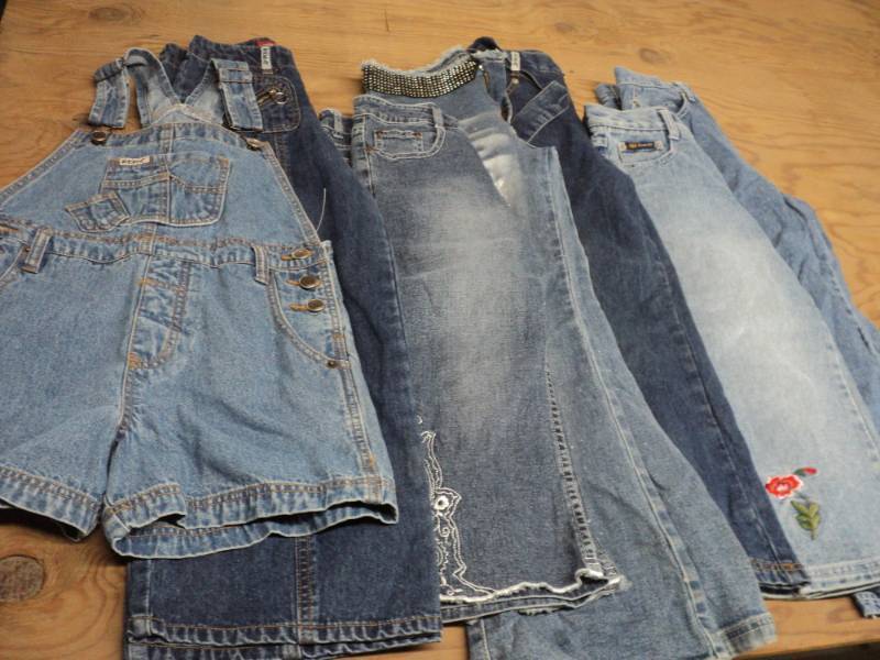 7 Pairs, size 8 Girls Jeans, Capris...