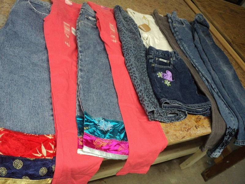 10 pairs, size 16 Girls Jeans, Capr...