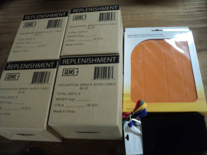 Lot of Electronic Accessories see ...