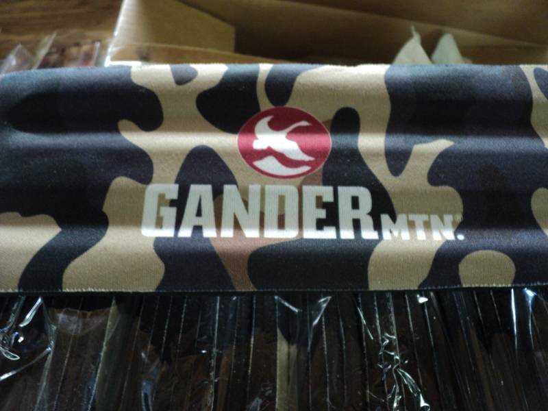 Lot of 40 Gander Mountain Can Coole...