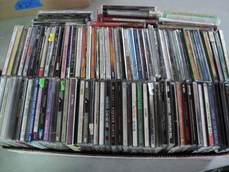 Lot of 100 CDs...