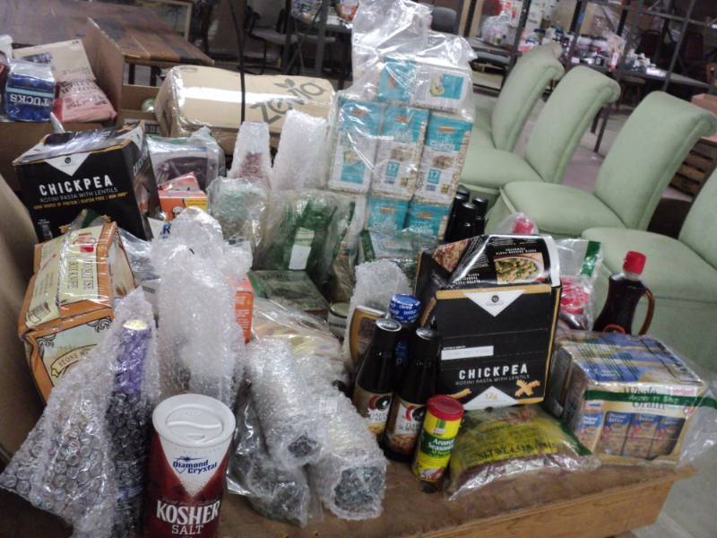 Grocery Lot see all pictures...