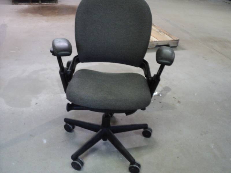 Adjustable Office Chair...
