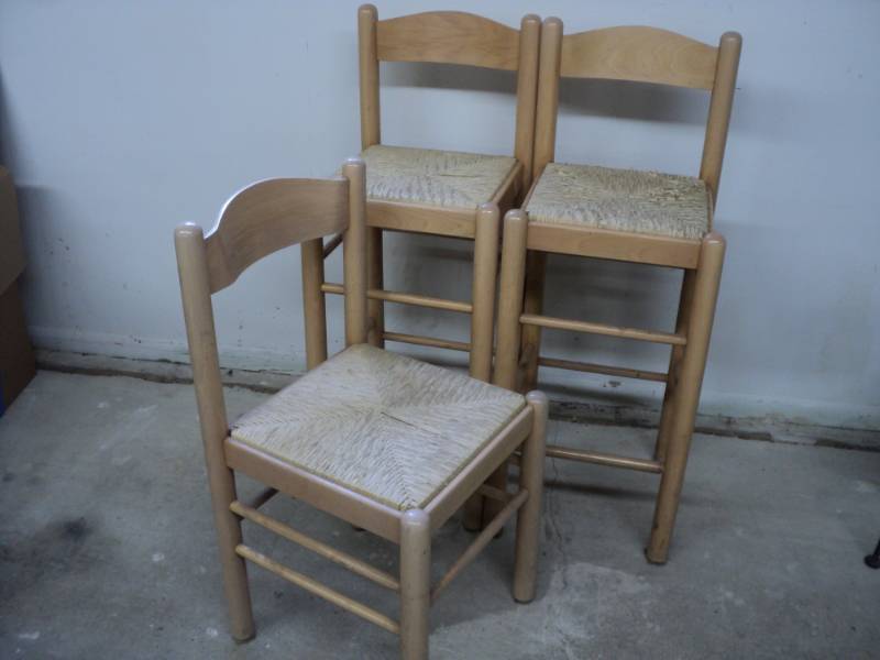 2 Bar Stools 29 from Floor and 1 ...