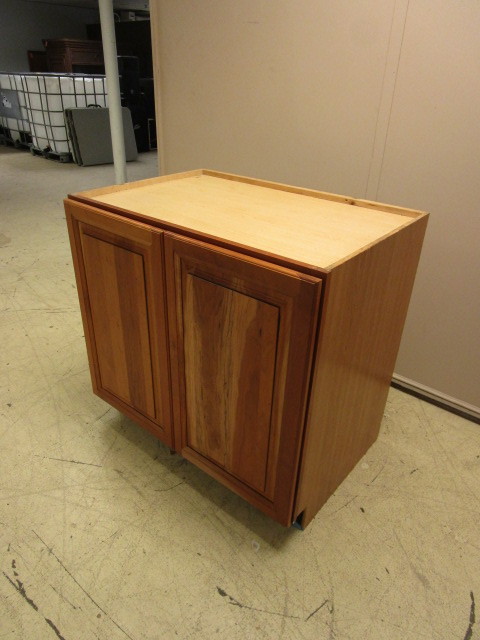 BASE CABINET