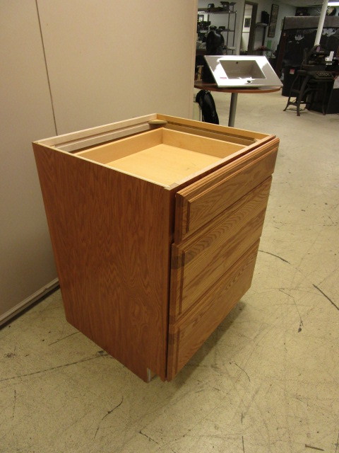 BASE CABINET