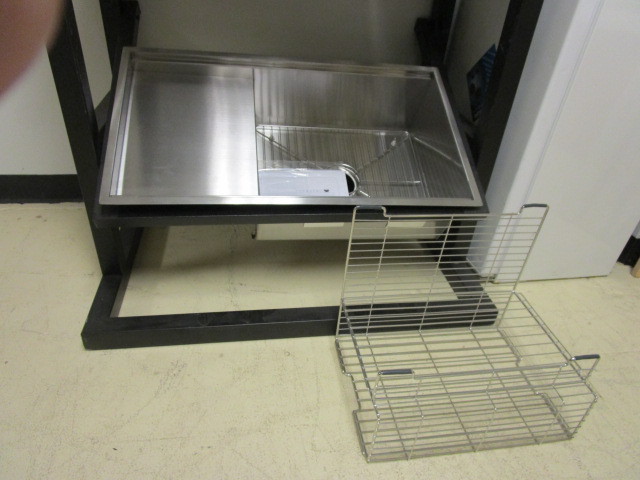 KOHLER SINK AND ACCESSORIES