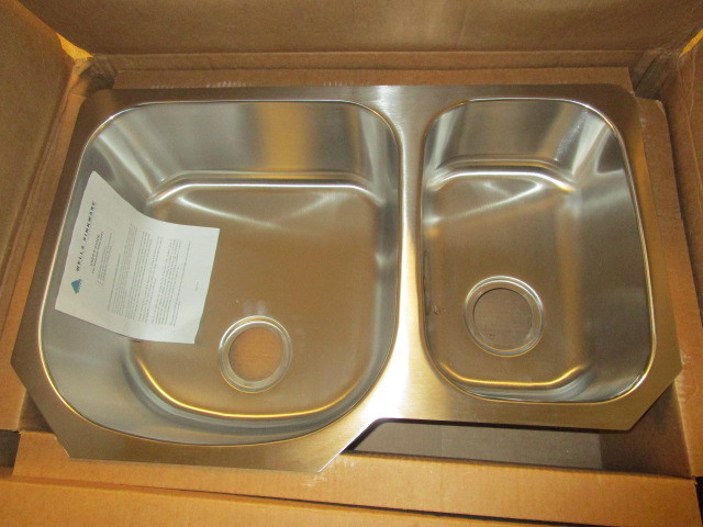 STAINLESS STEEL KITCHEN SINK