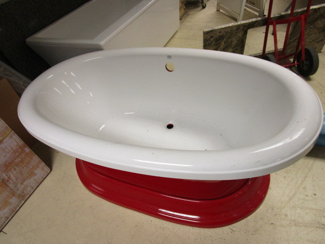 AQUATIC SOAKING TUB