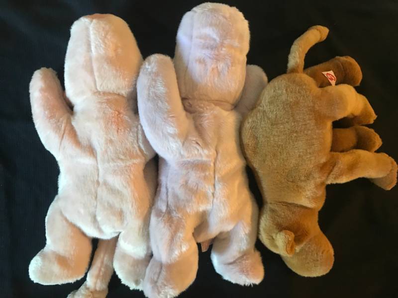lot 25 image: TY Beanie Buddies Squealer, Happy and Humphrey