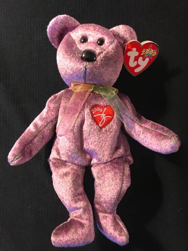 lot 9A image: TY Beanie Baby 2000 Signature Bear