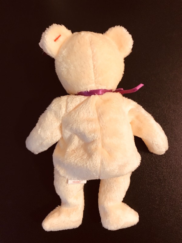 lot 14C image: ERROR TY Beanie Baby Mother