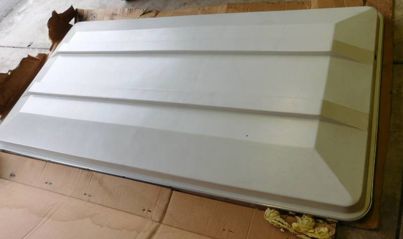 lot 13 image: E-Z Go Golf Cart Sun Top 80 x 42