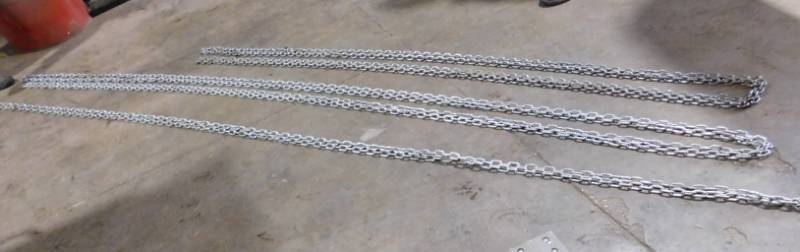 lot 58 image: Three 14 Chains with Binder