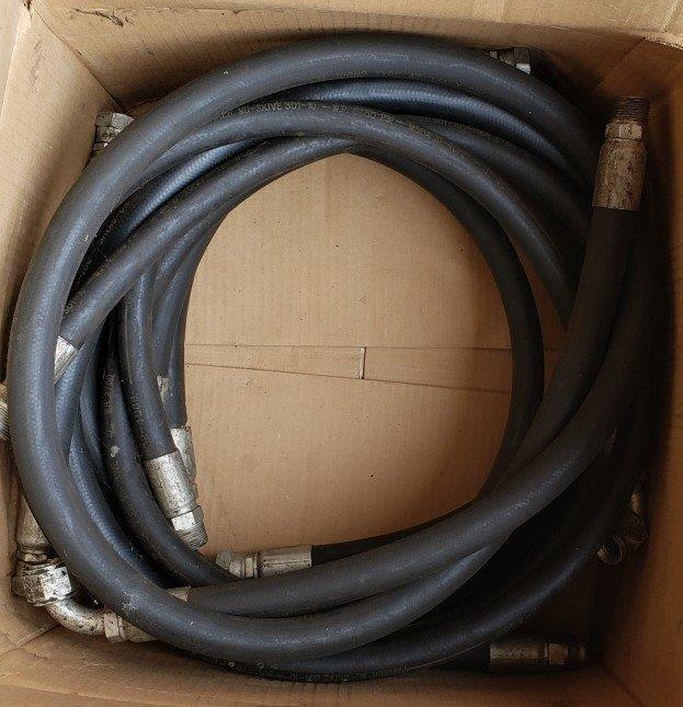 lot 94 image: Pallet of Assorted Hydraulic Hoses