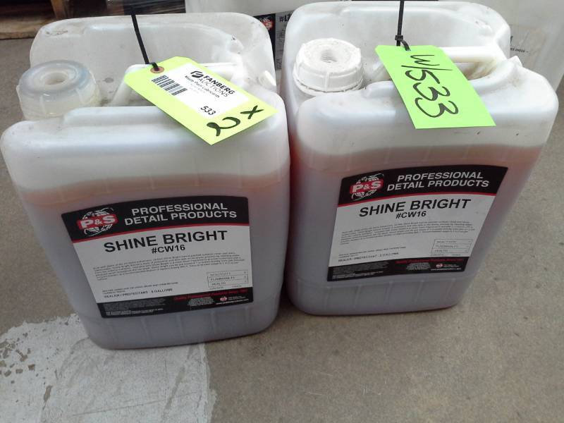 lot 533 image: 2 Pails of P&S Professional Detail Products Shine Bright CW16 5-Gallon