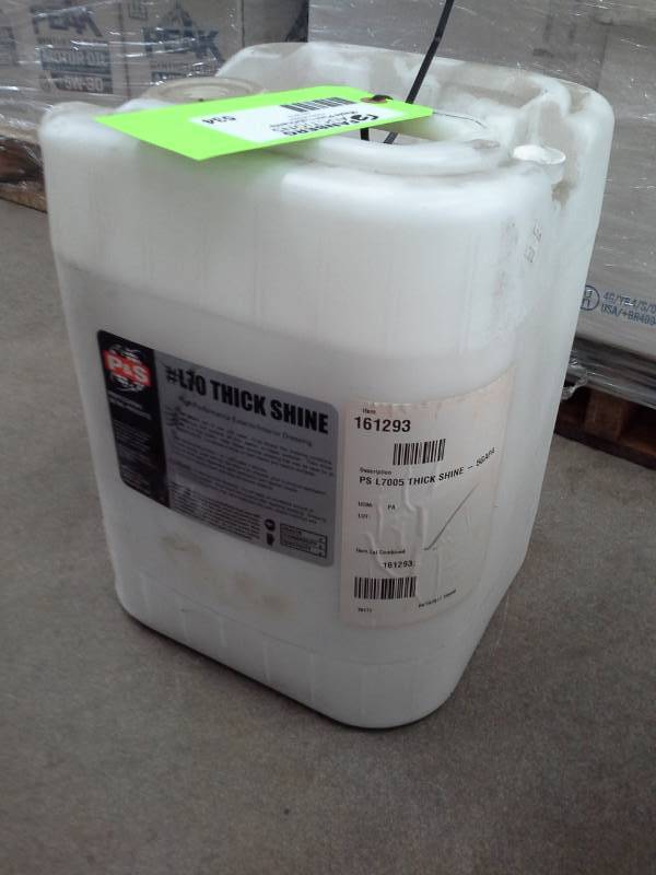 lot 534 image: 1 Pail of P&S Professional Detail Products L70 Thick Shine High Performance ExteriorInterior Dressing 5-Gallon